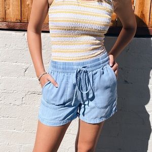 Mid-rise Tie Front Shorts